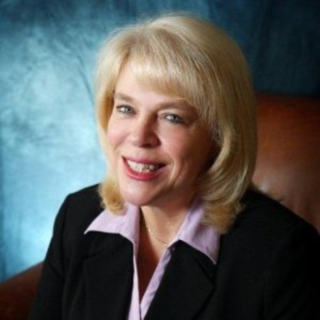 Photo of Alice Ray,